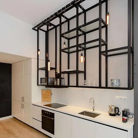 Apartment Liiiving In - Crystal Luxury *