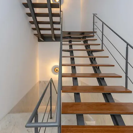 Apartment Liiiving In - Crystal Luxury *