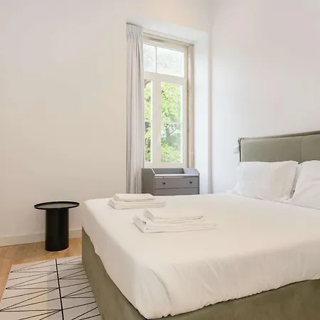 Liiiving In - Crystal Luxury * Porto