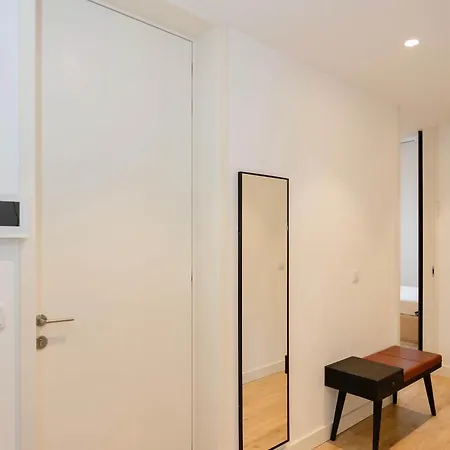 Liiiving In - Crystal Luxury Porto